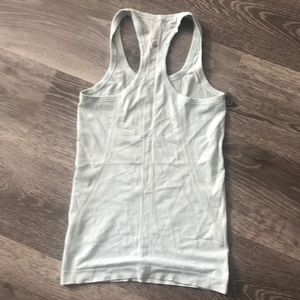 Seafoam Swiftly Tech Tank